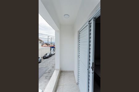 Casa à venda com 125m², 2 quartos e 2 vagas Casa à venda com 125m², 2 quartos e 2 vagasVaranda do Quarto