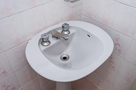 Casa à venda com 125m², 2 quartos e 2 vagas Casa à venda com 125m², 2 quartos e 2 vagasBanheiro suite