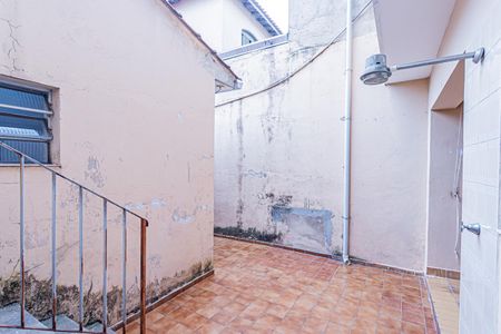 Casa à venda com 125m², 2 quartos e 2 vagas Casa à venda com 125m², 2 quartos e 2 vagasQuintal