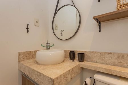 Apartamento à venda com 69m², 2 quartos e 1 vagaBanheiro da Suíte