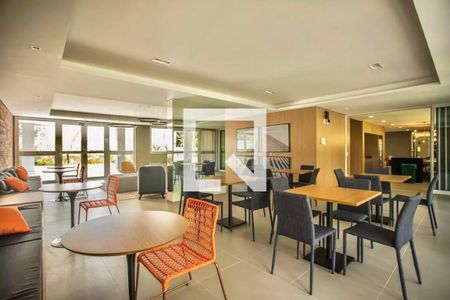 Apartamento à venda com 115m², 2 quartos e 2 vagas Apartamento à venda com 115m², 2 quartos e 2 vagasÁrea comum - Salão de festas