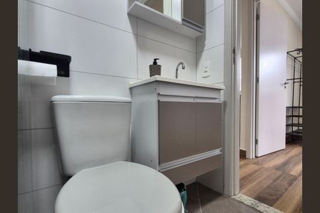 Apartamento para alugar com 43m², 2 quartos e sem vaga Apartamento para alugar com 43m², 2 quartos e sem vagaBanheiro