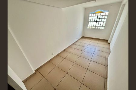 Casa à venda com 288m², 8 quartos e 4 vagasQuarto 6