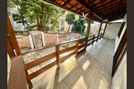 Casa à venda com 288m², 8 quartos e 4 vagasVaranda da Sala