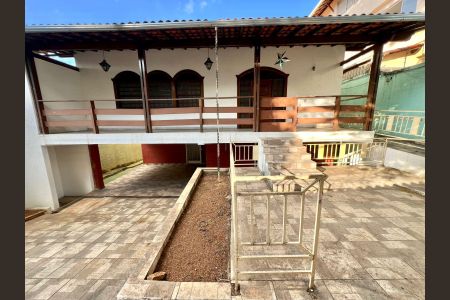 Casa à venda com 288m², 8 quartos e 4 vagasFrente da Casa