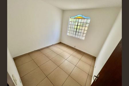 Casa à venda com 288m², 8 quartos e 4 vagasQuarto 1