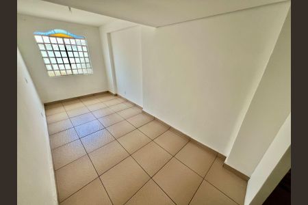 Casa à venda com 288m², 8 quartos e 4 vagasQuarto 6