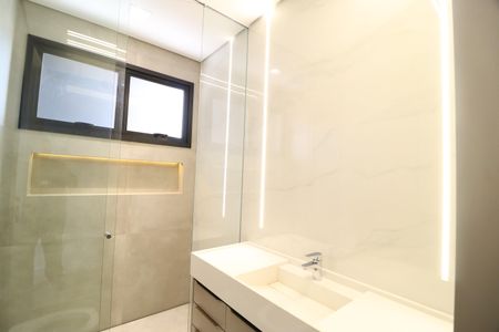 Casa de condomínio para alugar com 500m², 5 quartos e 3 vagasBanheiro  Suíte 3