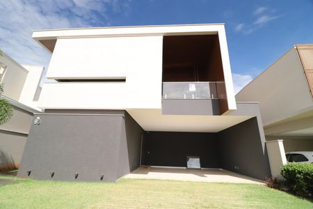 Casa de condomínio para alugar com 500m², 5 quartos e 3 vagasFachada