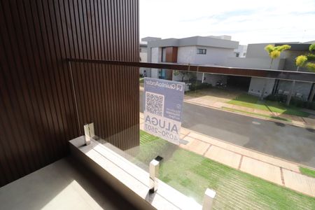 Casa de condomínio para alugar com 500m², 5 quartos e 3 vagasSacada