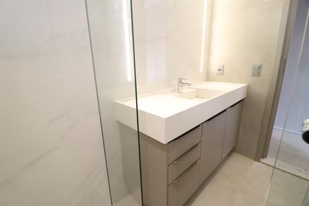 Casa de condomínio para alugar com 500m², 5 quartos e 3 vagasBanheiro  Suíte 3