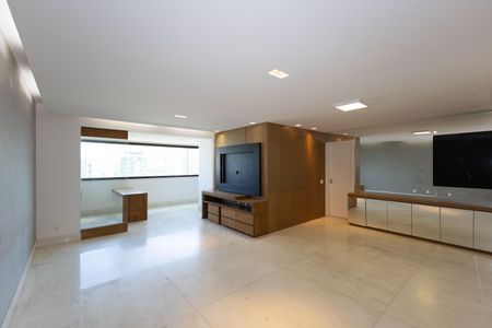 Sala de apartamento à venda com 4 quartos, 144m² em Vale do Sereno, Nova Lima