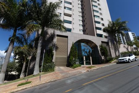 Apartamento à venda com 144m², 4 quartos e 3 vagasFachada