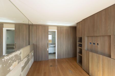 Apartamento à venda com 144m², 4 quartos e 3 vagasSuíte 1