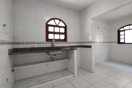 Casa de condomínio à venda com 180m², 3 quartos e 2 vagasCozinha