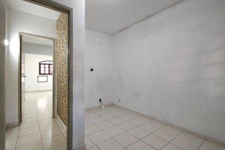 Casa de condomínio à venda com 180m², 3 quartos e 2 vagasQuarto 1