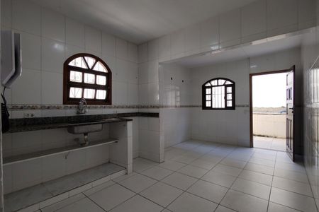 Casa de condomínio à venda com 180m², 3 quartos e 2 vagasCozinha