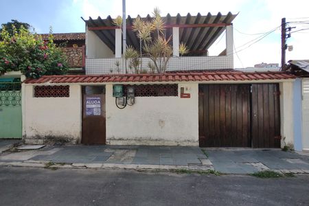 Casa de condomínio à venda com 180m², 3 quartos e 2 vagasFachada da Casa