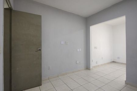 Casa de condomínio à venda com 180m², 3 quartos e 2 vagasQuarto 2
