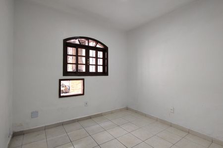 Casa de condomínio à venda com 180m², 3 quartos e 2 vagasQuarto 2