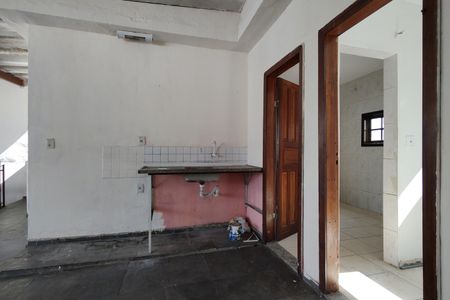 Casa de condomínio à venda com 180m², 3 quartos e 2 vagasTerraço