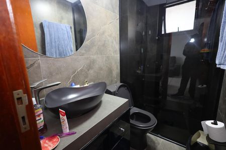 Apartamento para alugar com 58m², 2 quartos e 1 vagaBanheiro Social