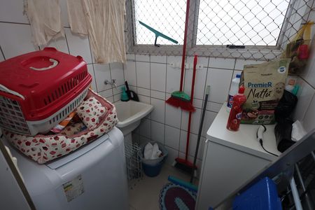 Apartamento para alugar com 58m², 2 quartos e 1 vagaÁrea de Serviço