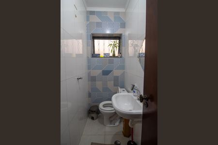 Casa à venda com 178m², 3 quartos e 1 vaga Casa à venda com 178m², 3 quartos e 1 vagaLavabo