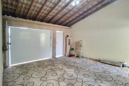 Casa para alugar com 90m², 2 quartos e 1 vaga Casa para alugar com 90m², 2 quartos e 1 vagaGaragem