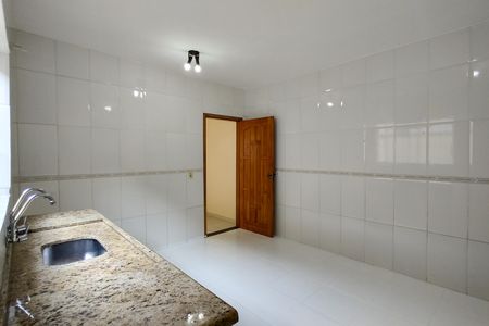 Casa para alugar com 90m², 2 quartos e 1 vaga Casa para alugar com 90m², 2 quartos e 1 vagaCozinha