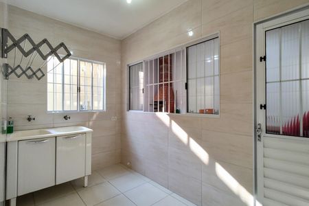 Casa para alugar com 90m², 2 quartos e 1 vaga Casa para alugar com 90m², 2 quartos e 1 vagaÁrea de Serviço