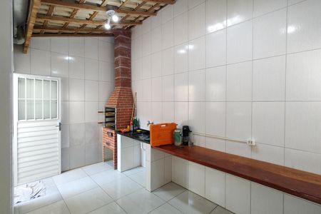 Casa para alugar com 90m², 2 quartos e 1 vaga Casa para alugar com 90m², 2 quartos e 1 vagaQuintal