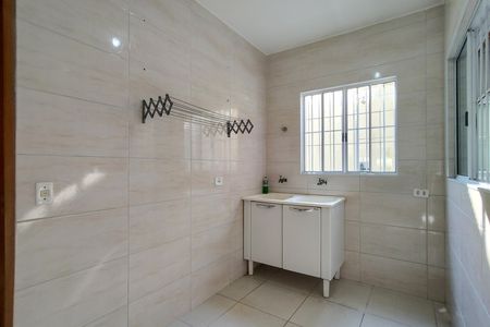 Casa para alugar com 90m², 2 quartos e 1 vaga Casa para alugar com 90m², 2 quartos e 1 vagaÁrea de Serviço
