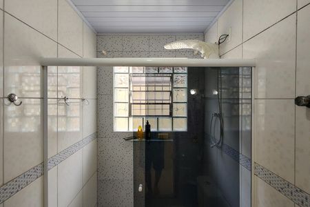 Casa para alugar com 90m², 2 quartos e 1 vaga Casa para alugar com 90m², 2 quartos e 1 vagaBanheiro