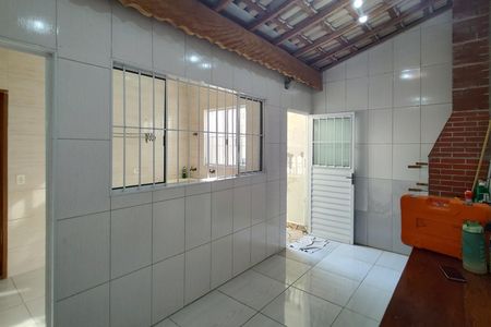 Casa para alugar com 90m², 2 quartos e 1 vaga Casa para alugar com 90m², 2 quartos e 1 vagaQuintal