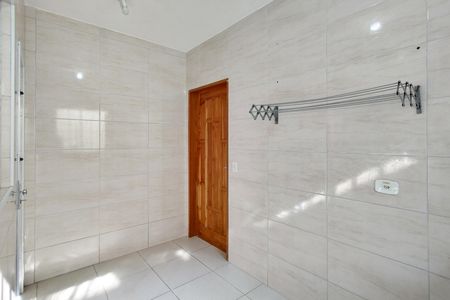 Casa para alugar com 90m², 2 quartos e 1 vaga Casa para alugar com 90m², 2 quartos e 1 vagaÁrea de Serviço