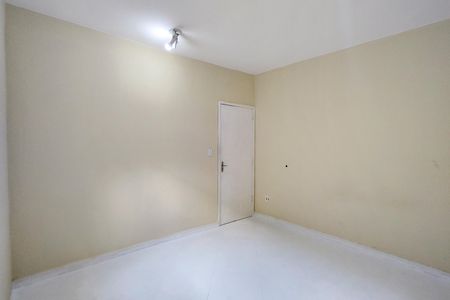 Casa para alugar com 90m², 2 quartos e 1 vaga Casa para alugar com 90m², 2 quartos e 1 vagaQuarto 1