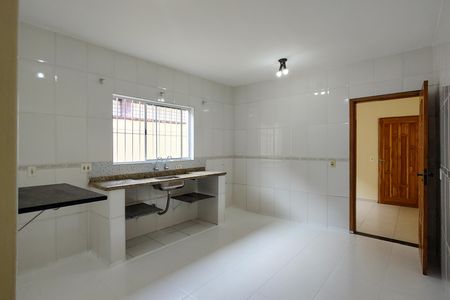 Casa para alugar com 90m², 2 quartos e 1 vaga Casa para alugar com 90m², 2 quartos e 1 vagaCozinha