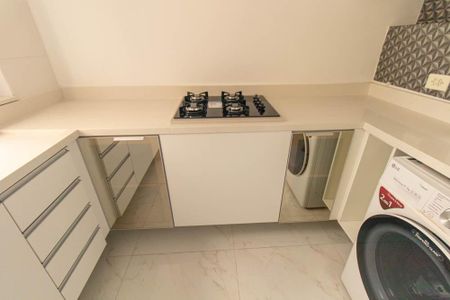 Apartamento para alugar com 38m², 1 quarto e 1 vaga Apartamento para alugar com 38m², 1 quarto e 1 vagaCozinha e Área de Serviço