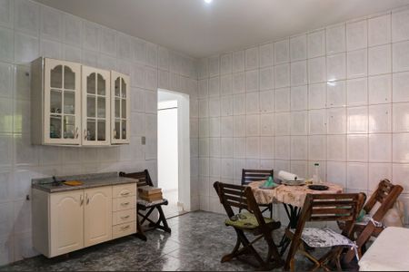Casa de condomínio à venda com 180m², 3 quartos e 3 vagasCozinha