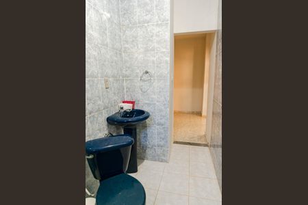 Casa de condomínio à venda com 180m², 3 quartos e 3 vagasBanheiro da Suíte 1