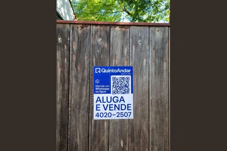 Casa de condomínio à venda com 180m², 3 quartos e 3 vagasPlaca