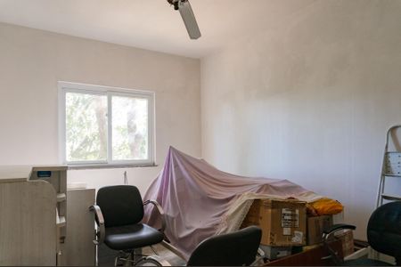 Casa de condomínio à venda com 180m², 3 quartos e 3 vagasQuarto