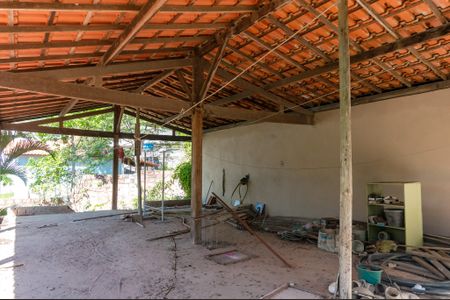 Casa de condomínio à venda com 180m², 3 quartos e 3 vagasTerraço