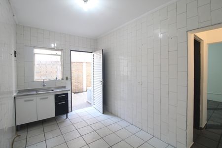 Casa para alugar com 50m², 1 quarto e 1 vagaCozinha 
