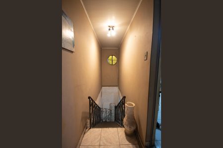 Casa à venda com 80m², 3 quartos e sem vagaEscada