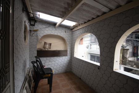 Casa à venda com 80m², 3 quartos e sem vagaVaranda