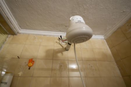 Casa à venda com 80m², 3 quartos e sem vagaBanheiro 2