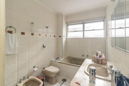 Apartamento à venda com 255m², 3 quartos e 1 vagaBanheiro Suíte