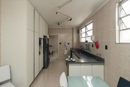 Apartamento à venda com 255m², 3 quartos e 1 vagaCozinha